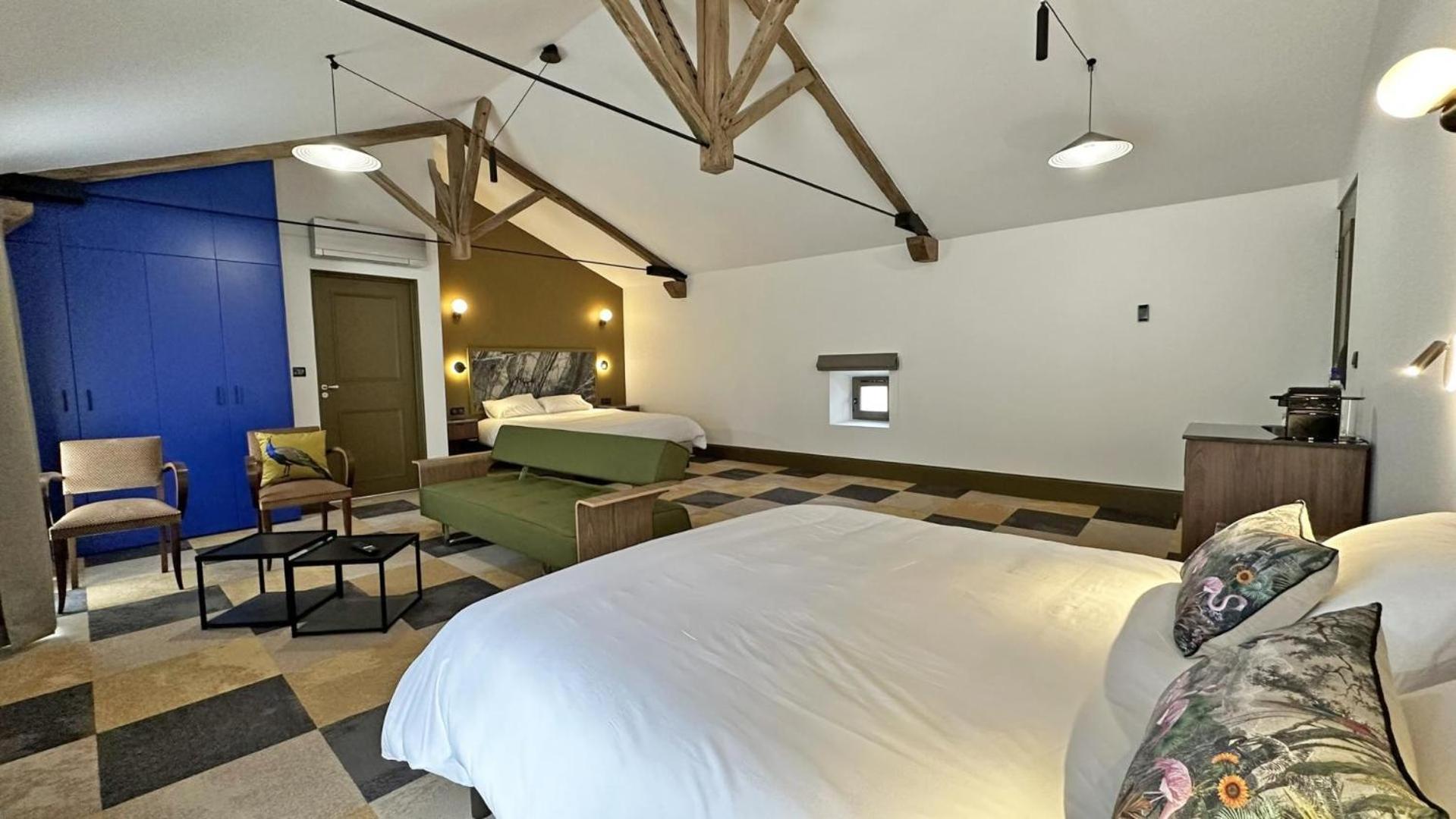 לינה וארוחת בוקר רוששווארט Le Manoir Des Perrieres מראה חיצוני תמונה